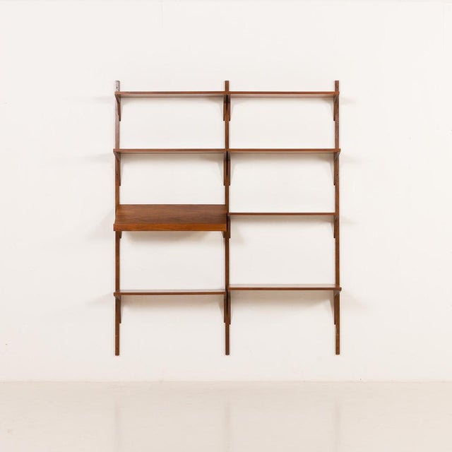 Poul Cadovius Mid-Century Danish Walnut Shelving Unit in the style of Poul Cadovius, 1960s For Sale - Image 4 of 10