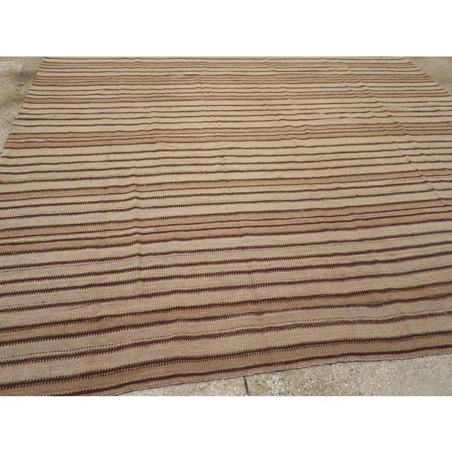 Galerie Shabab Collection Mid-20th Century Handmade Turkish Flatweave Kilim Square Room Size Carpet For Sale In New York - Image 6 of 8