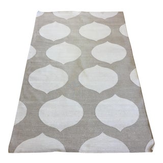 Madeline Weinrib Gray Amagansett Rug - 3'5" X 5'4.5" For Sale