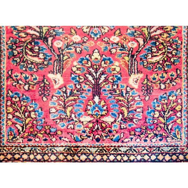 Persian Beautiful Early 20th Century Antique Sarouk Rug For Sale - Image 3 of 7