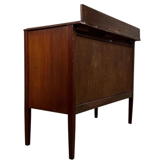 Antique English Inlaid Mahogany Chest of Drawers For Sale - Image 9 of 13