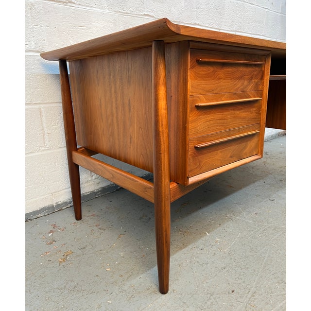 Brown Mid-Century Danish Teak Desk by Arne Vodder for h.p Hansen For Sale - Image 8 of 17