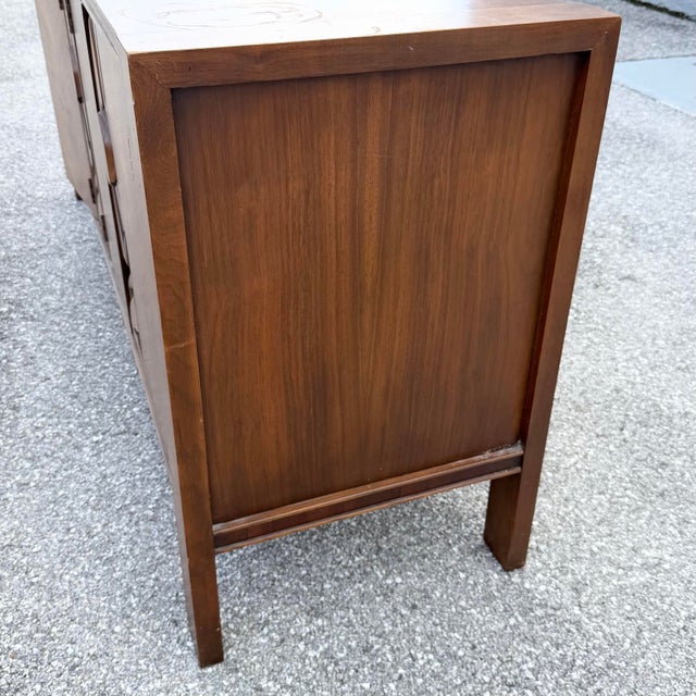 1960s Mid Century Brutalist Credenza by United Furniture Corporation For Sale - Image 5 of 10