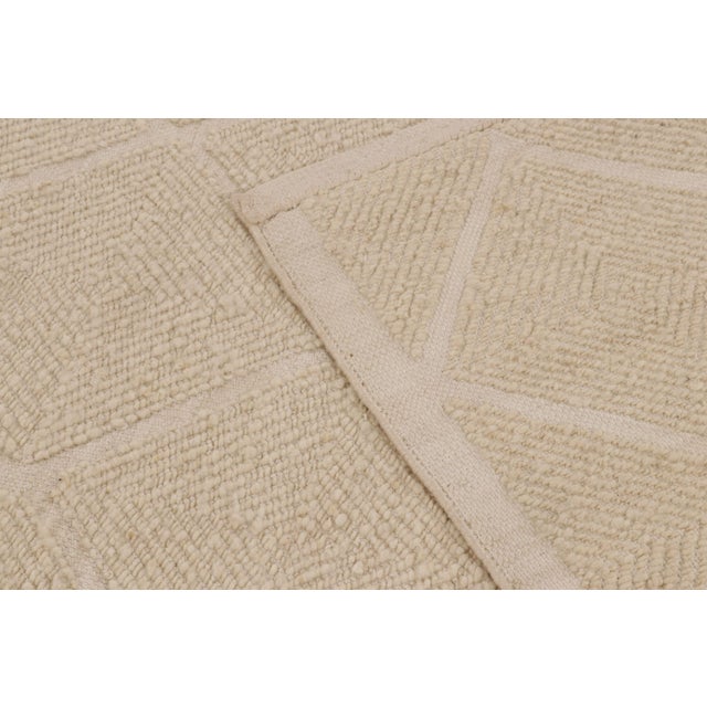 Beige Contemporary Scandinavian Style Wool Rug in Beige by Rug & Kilim, India For Sale - Image 8 of 10