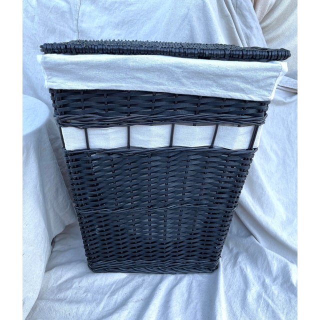 Black Woven Wicker Laundry Hamper with Lining For Sale - Image 9 of 9