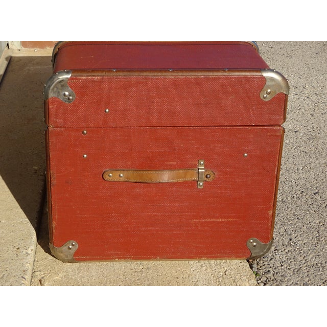 Vintage Beech Cabin Trunk, 1930s For Sale - Image 17 of 18