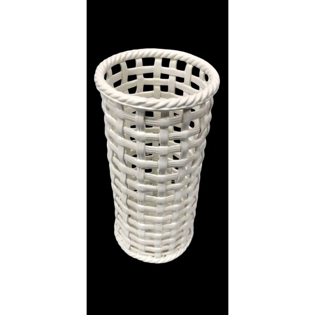 1960s 1960s Hollywood Regency Ceramic Basketweave Umbrella / Cane Stand For Sale - Image 5 of 5