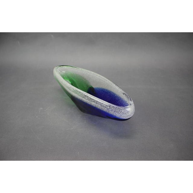 Mid-Century Czechoslovakian Novy Bor Blue and Green Art Glass Bowl, 1960s For Sale - Image 4 of 11