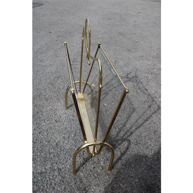 Italian Brass Magazine Rack with Transparent Glass, 1950s For Sale - Image 4 of 8