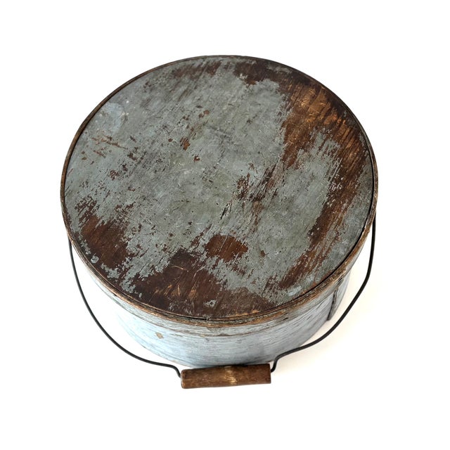 A Beautiful Authentic 19th Century Original Paint Handmade Kitchen Bail Handled Pantry Box For Sale - Image 10 of 13