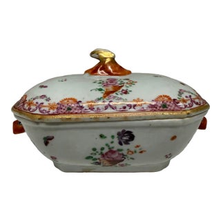 Mid 18th Century Chinese Export-Style Famille Rose Covered Butter Dish, Qianlong Style For Sale