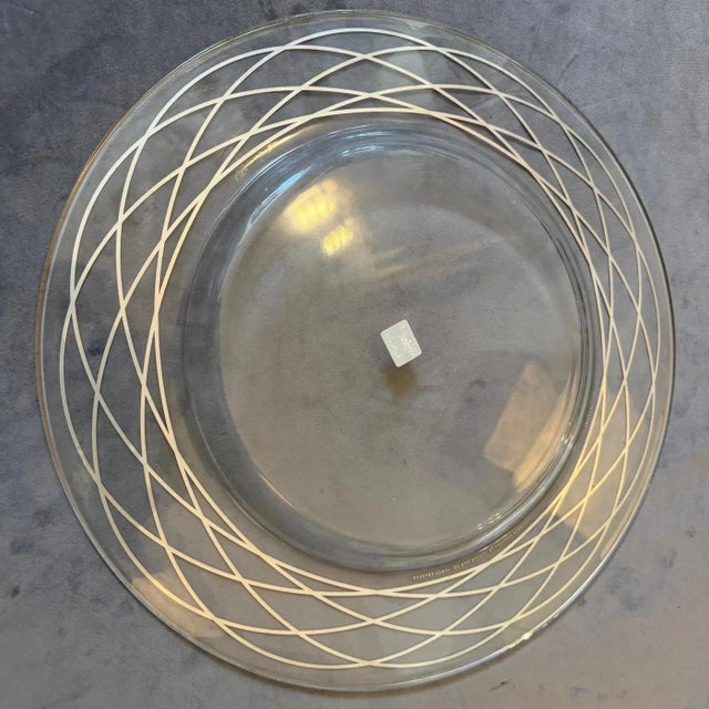2000 - 2009 Two 2000s Barbara Forni for Sottsass Associated Studio Round Glass Plates For Sale - Image 5 of 17