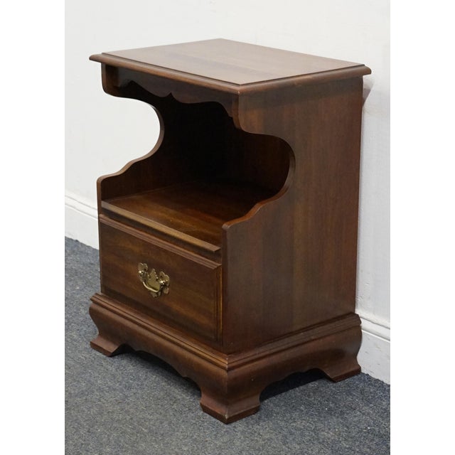 Traditional Cresent Furniture Solid Cherry Traditional Style 20" Open Cabinet Nightstand For Sale - Image 3 of 12