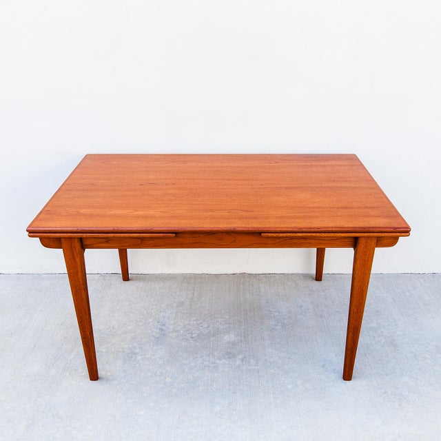 Restored 1960s Danish Modern Teak Draw Leaf Dining Table After Hans Wegner For Sale - Image 9 of 13