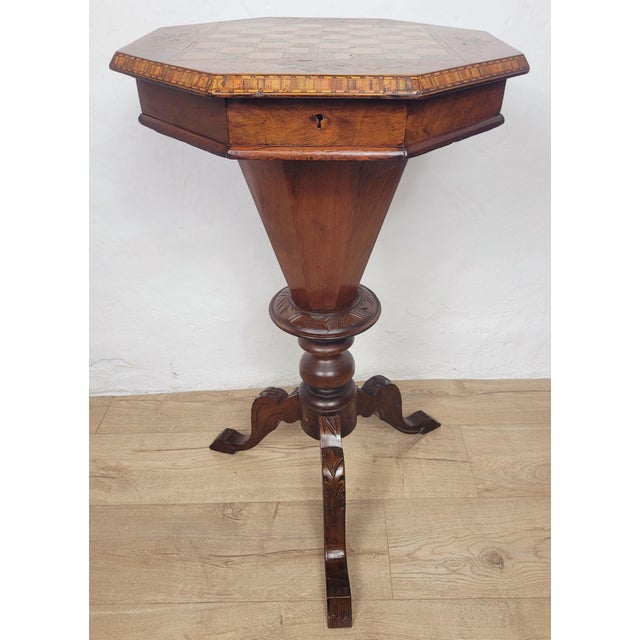 Victorian Games Table Octagonal Sewing Box with Lock and Key, 1890 For Sale - Image 13 of 18