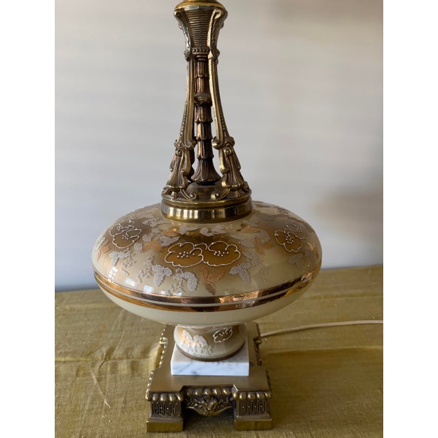 Cream Vintage Hollywood Regency Statement Table Lamps Retailed by Sears - A Pair For Sale - Image 8 of 13