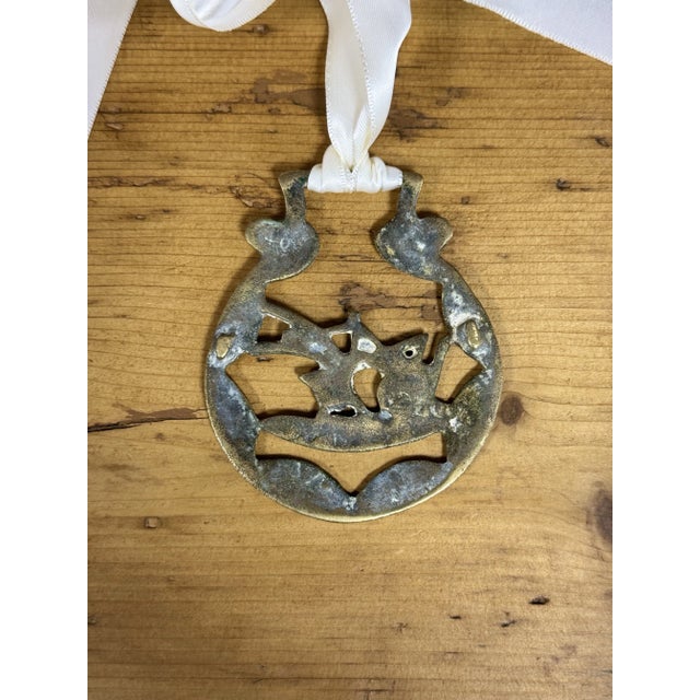 This exquisite vintage English horse brass ornament is a timeless piece of equestrian heritage. Traditionally used to...