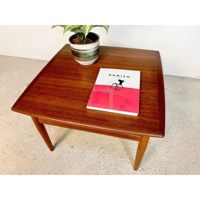 Brown Danish Square Teak Coffee by Grete Jalk for Glostrup, 1960s For Sale - Image 8 of 18