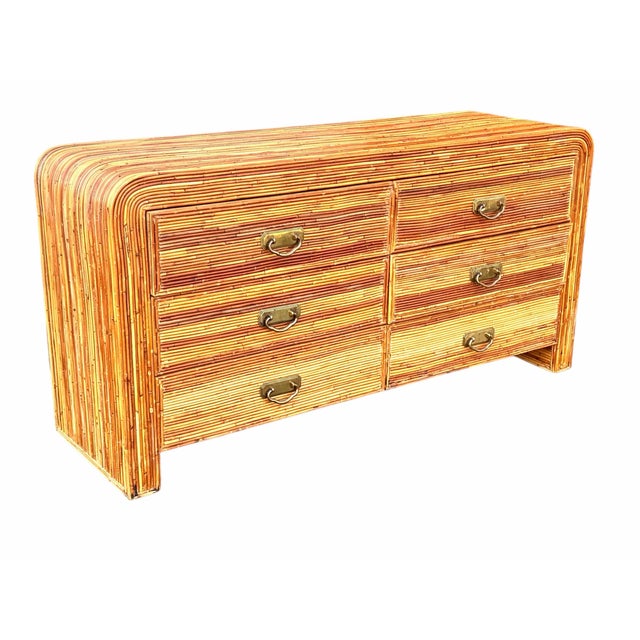 A beautifully designed 6 drawer dresser! Made of natural finish rattan / bamboo. In the manner of Gabriella Crespi....