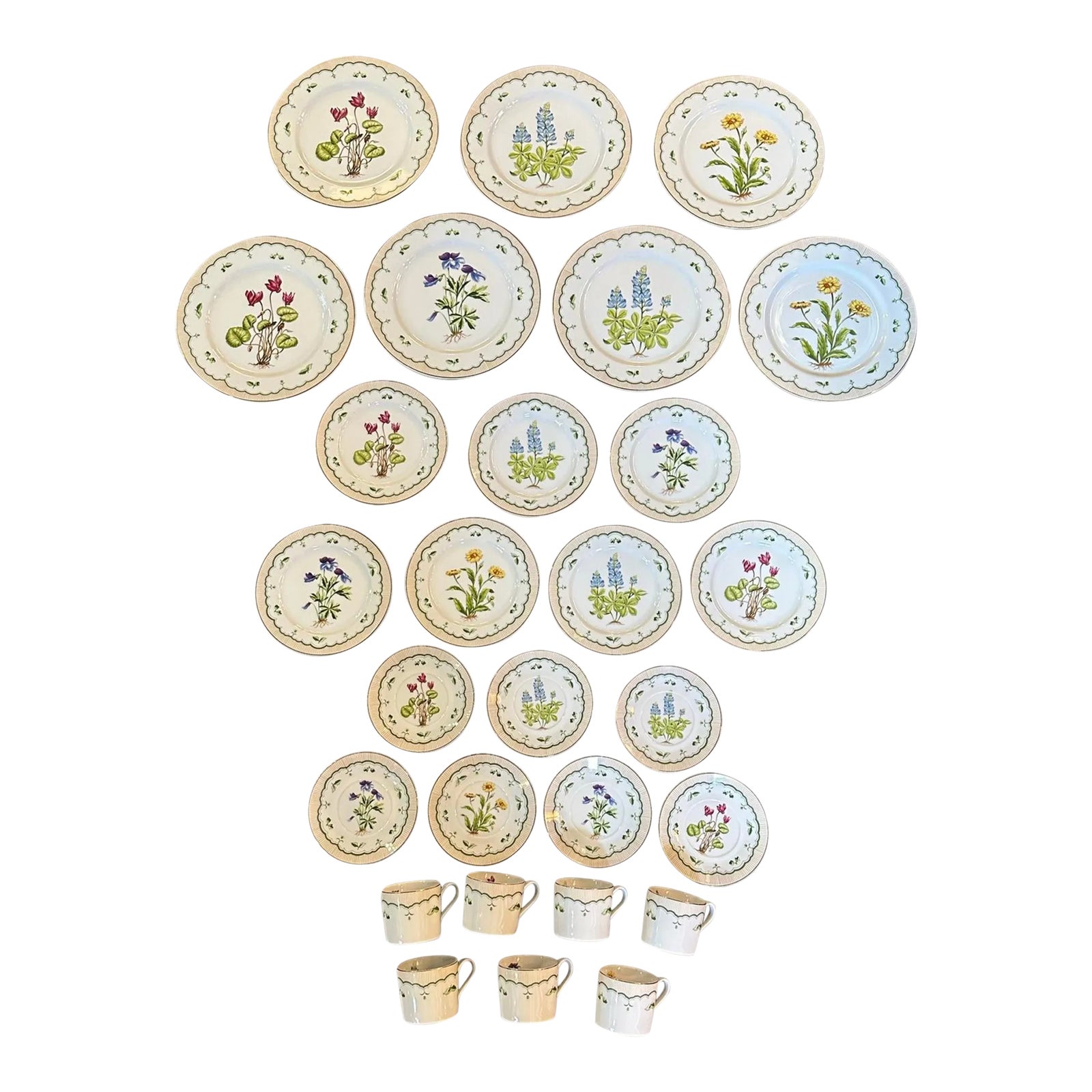 1960s Georges Briard Victorian Garden Dinner Plates, Salad Plates