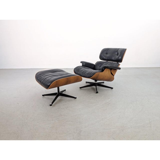 We are offering a beautiful Eames Lounge Chair by Herman Miller. Designed by Charles & Ray Eames, it is considered one of...