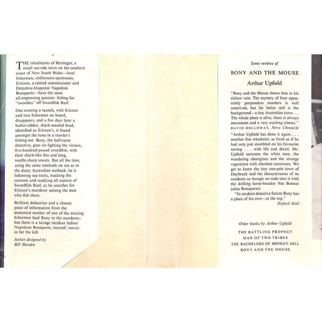247 pp. 7.5"x 5.25" Arthur Upfield Jacket Design by Bill Morden Heinemann 1960