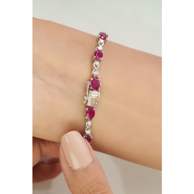 Romantic 6.76 Ct Ruby & Diamond Vine Infinity Tennis Bracelet, 7 Inch - Gift for Her For Sale - Image 4 of 13