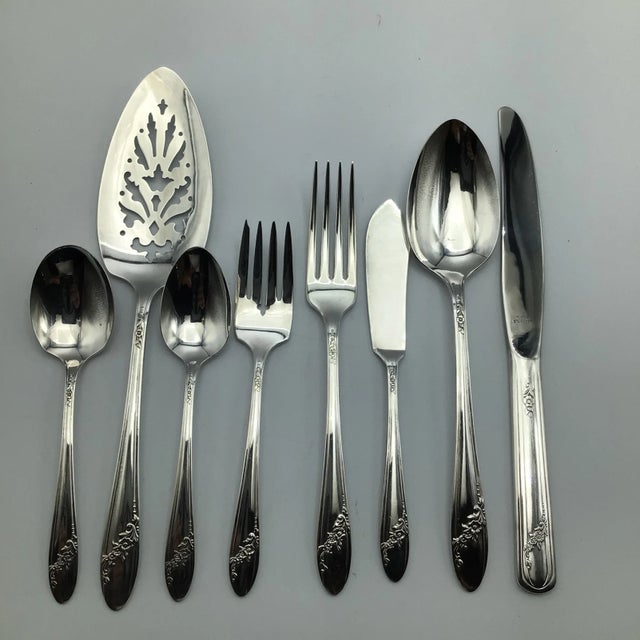 Oneida Tudor Silver Plate Flatware - 40 Pieces For Sale - Image 10 of 13