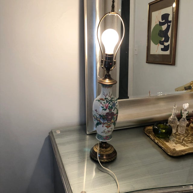 Mid 20th Century Chinoiserie Table Lamp For Sale - Image 4 of 10