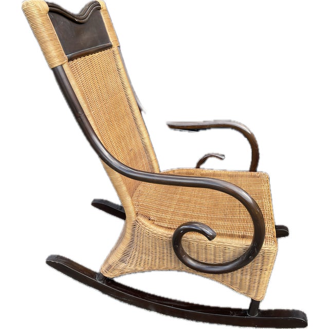English 1900-20s Antique Bentwood & Wicker Rocker Coastal, British Colonial For Sale - Image 3 of 5