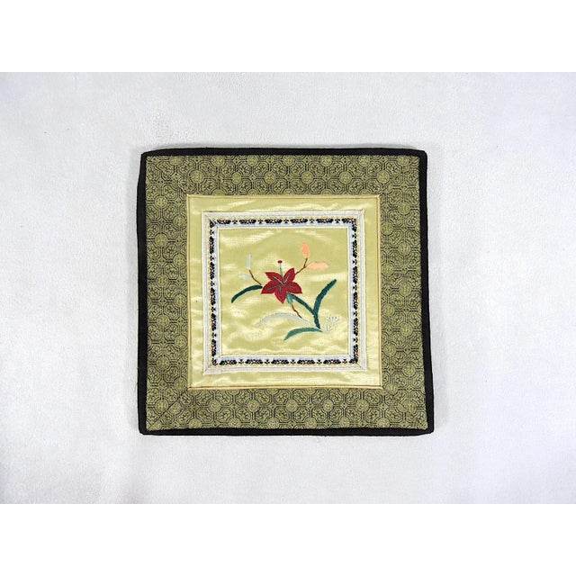 Chinoiserie Vintage Embroidered Chinese Orange and Red Floral Silk Table or Lamp Mats - A Pair For Sale - Image 3 of 6