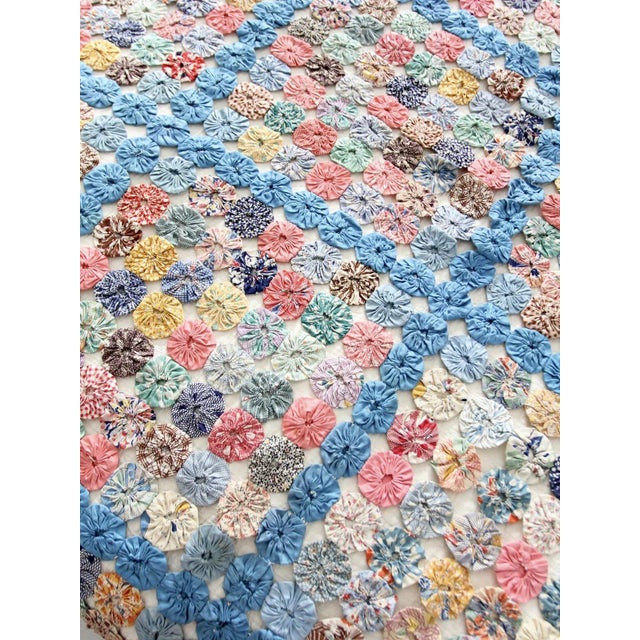 Sky Blue Vintage Yo-Yo Quilt For Sale - Image 8 of 13
