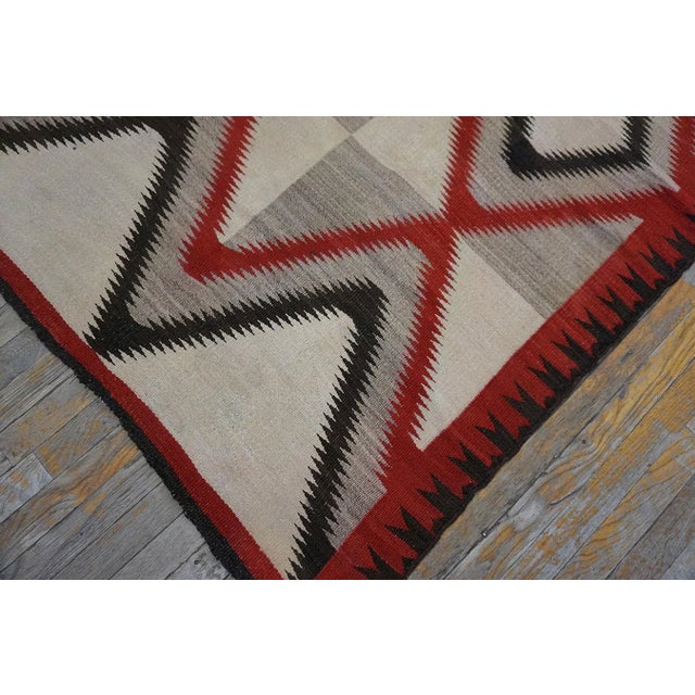 1920s Ivory Gray Diamond Antique American Navajo Carpet 4' X 6'9'' Flatweave Wool Rug For Sale - Image 15 of 15