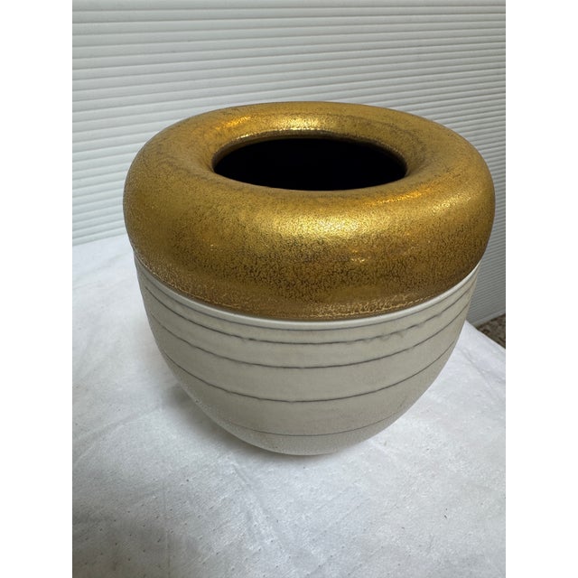 Caroline Whyman Golden Striped Vases, Set of Two For Sale In San Francisco - Image 6 of 12