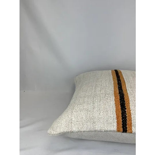 Early 21st Century Neutral Organic Turkish Hemp & Cotton Kilim Pillow Cover For Sale - Image 4 of 5