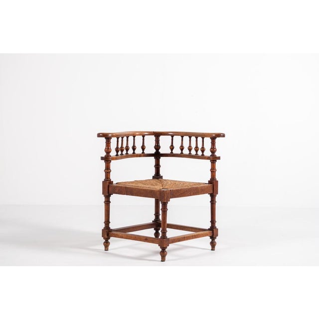 Antique Walnut Corner Chair with Spindle Back and Straw Seat, 1890s For Sale - Image 12 of 12