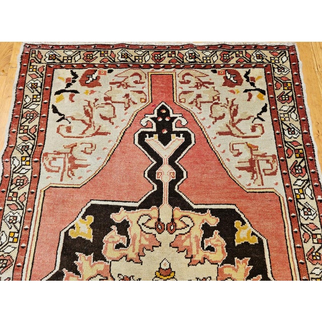 Vintage Turkish Oushak Area Rug, Handwoven Wool, 1920s Cream & Pink, 5' x 8' For Sale - Image 10 of 17