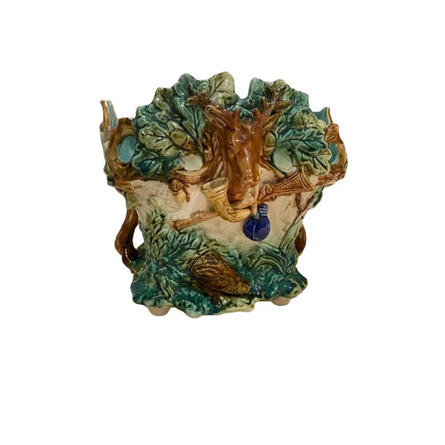 French Late 19th Century French Majolica Jardinere With Hunting Scenes For Sale - Image 3 of 8