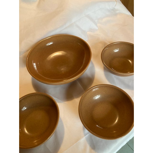 Vintage bowl set of 4 Russell Wright for Iroquois in coral glazed color. 1 large bowl 8.5” 3 small bowls 5”