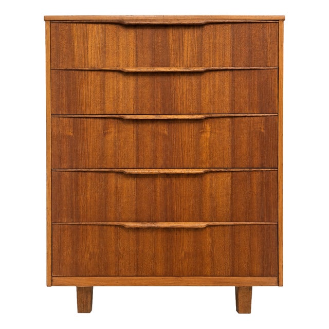 Mid-Century Teak Chest of Drawers attributed to Austinsuite, 1960s For Sale
