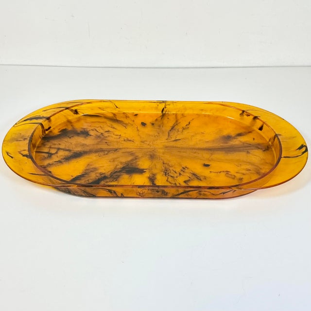 1970s Vintage Hollywood Regency Boho Chic Faux Tortoise Acrylic Lucite Tray For Sale - Image 6 of 14