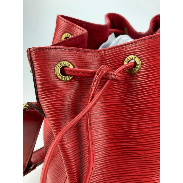 Louis Vuitton Castillian Red Epi Noe Drawstring Bucket Bag For Sale - Image 11 of 11