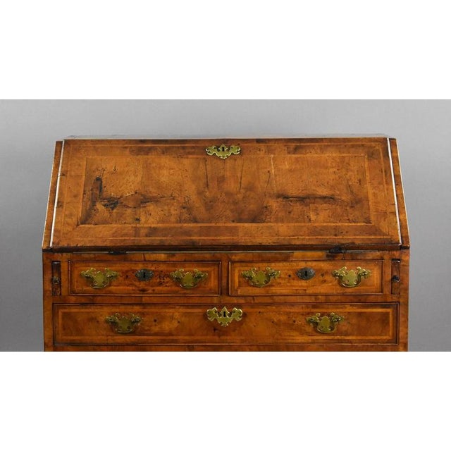 Wood George I Figured Walnut Bureau, 1730 For Sale - Image 7 of 9