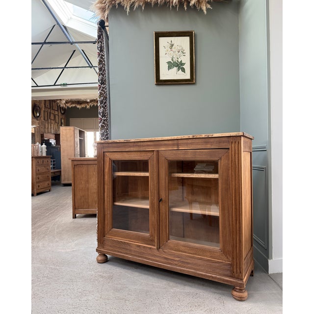 Parisian Glass-Fronted Oak Buffet, 1940s For Sale - Image 4 of 16