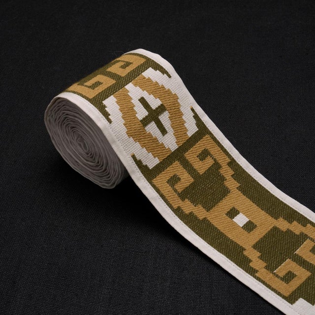 Traditional Schumacher Storm Pattern Tape Trim In Green For Sale - Image 3 of 4