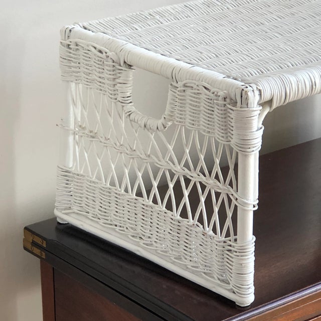 Mid-20th Century White Wicker Breakfast Tray For Sale In Baltimore - Image 6 of 11