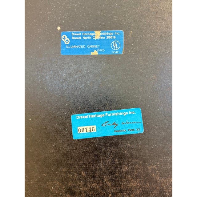 Late 20th Century Drexel Heritage Et Ce Collection Display Cabinet For Sale - Image 12 of 12