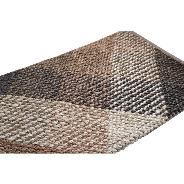 Looking for a custom size? For more information on customization capabilities, please reach out to custom@chairish.com....