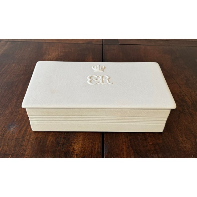 An Art Deco cigarette box and cover designed by New Zealand born architect, potter, and designer, Keith Murray (1892-1981)...