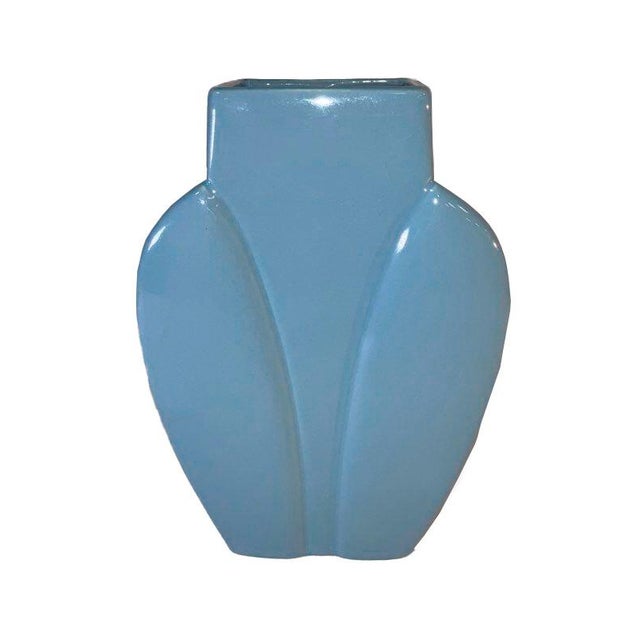 Haeger 1980s Vintage Haeger Pottery Sky Blue Ceramic Vase For Sale - Image 4 of 8